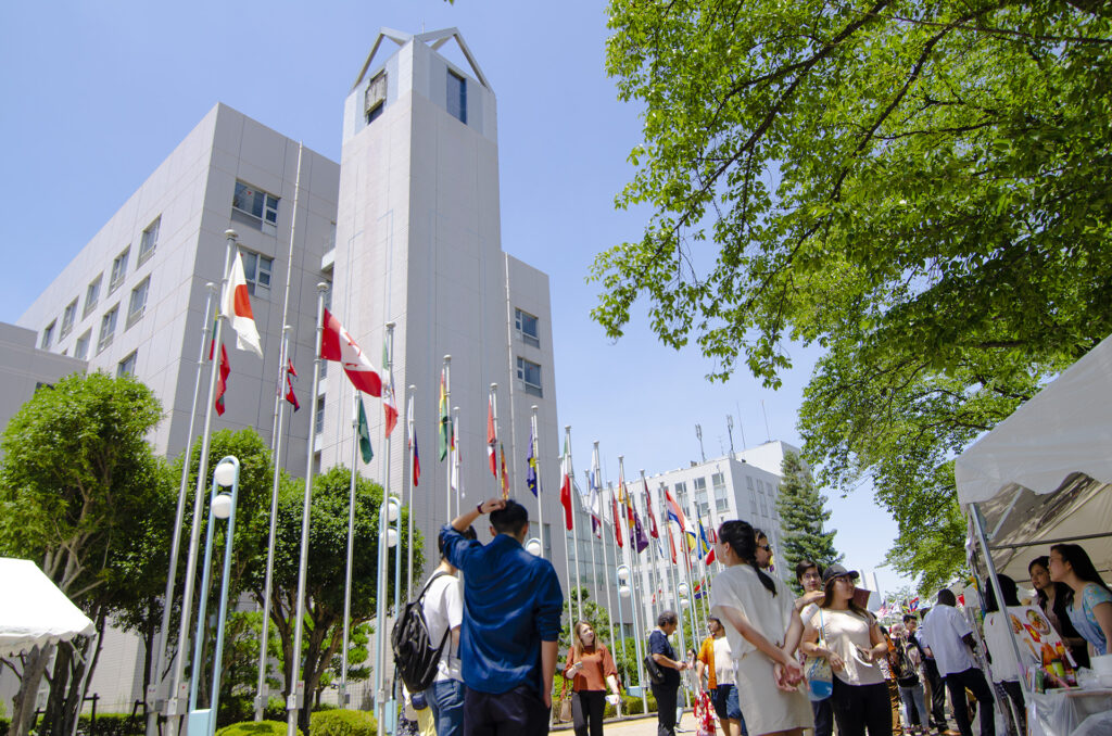 HOME - 東京国際大学/学園祭実行委員会